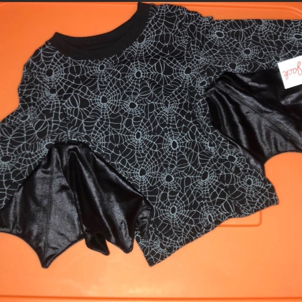 Bat Long sleeve Tee